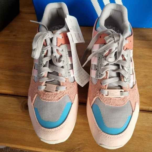 Adidas torsion zx 10'000 trainersUk 5Come with spare laces and lace studsBnwb - Picture 4 of 4